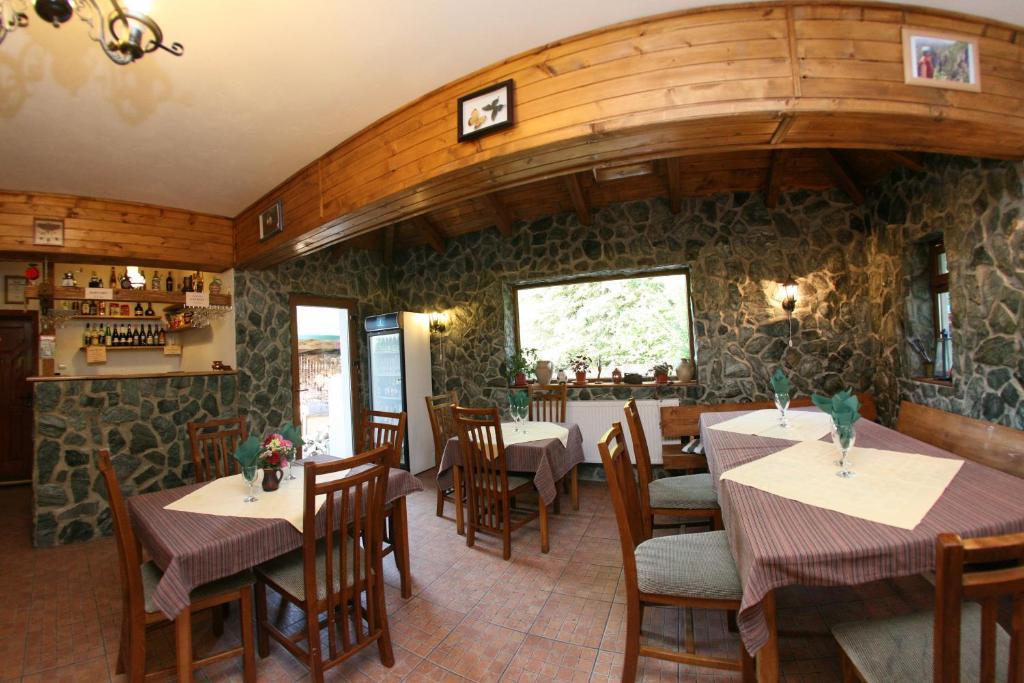 Hôtel Vila Sucu à Poiana Mărului Extérieur photo